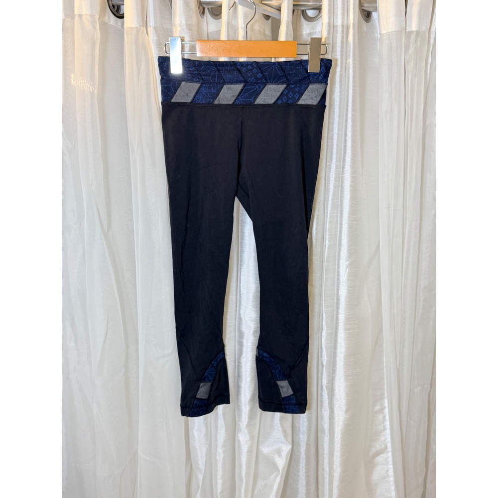Lululemon Run Crop Leggings Womens 2 Black Geometric Waistband Zipper Pocket